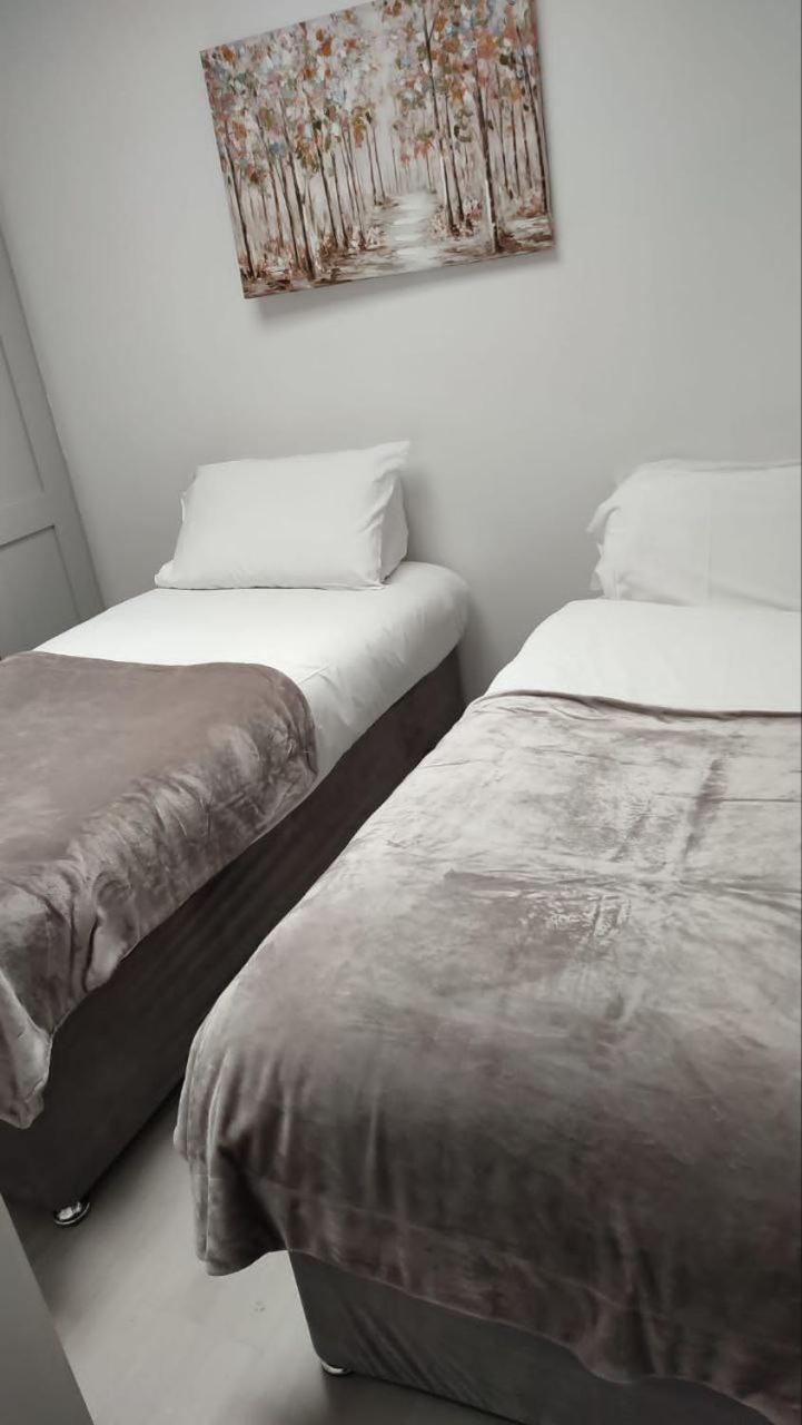 Number33 Bed and Breakfast Galway Eksteriør billede
